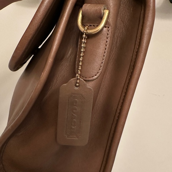 Vintage Coach Manor Bag - 9977 - USA - Taupe - Picture 4 of 7